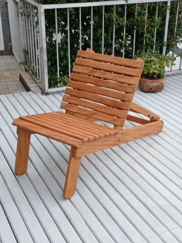 Cadeira reclinavel ( 3 posições), em madeira maciça / cambara.