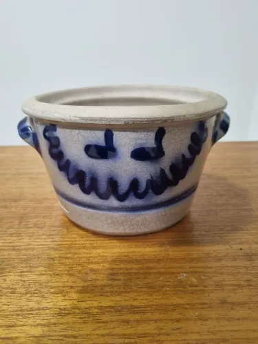 Pote grês alemão 