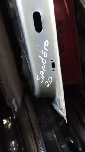 Porta traseira direita Sandero 2020