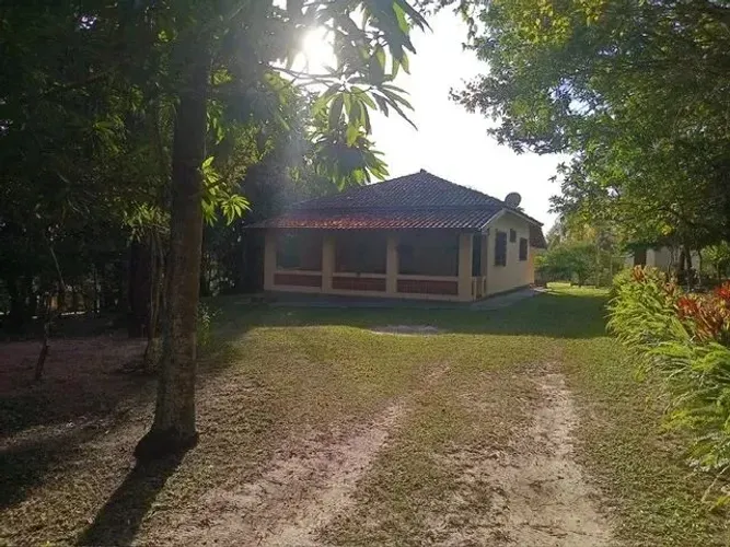 Chácara com 2 casas, com 2 entradas, loteamento próximo à Águas de São Pedro - SP