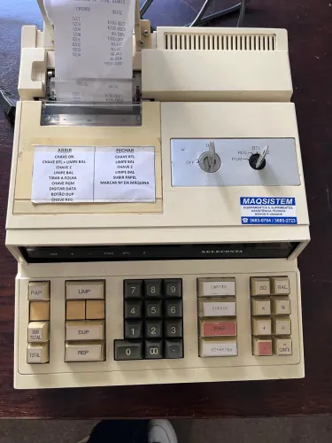 Máquina Registradora antiga