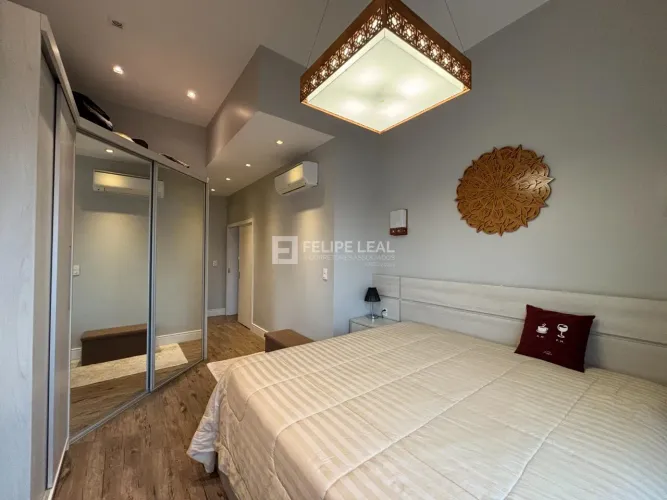 Cobertura Duplex em Pantanal - Florianópolis