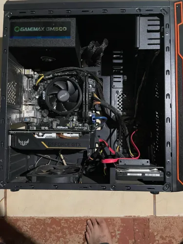 Pc gamer Ryzen 5 3600 + gtx 1650 4gb e 16 gbs ddr4