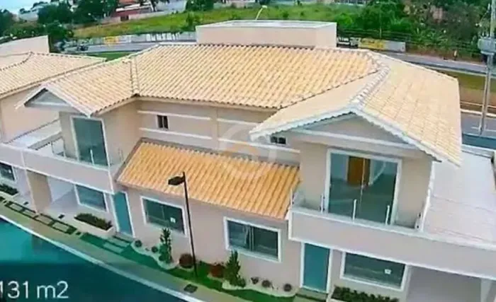 Casa em Condomínio fechado proximo do setor bueno