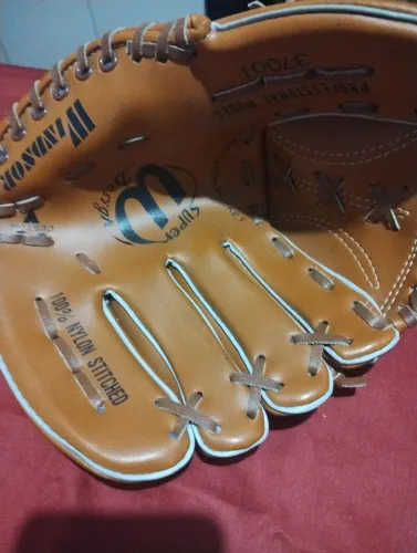 Luva de Beisebol Super Design