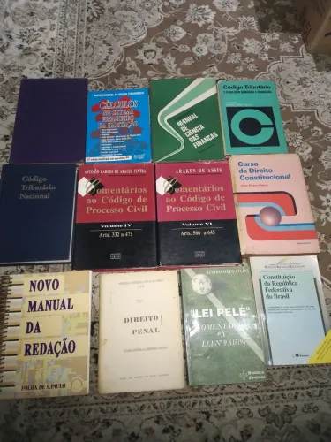Jogo de 12 Livros Jurídicos - Direito, Processo Civil, Tributário e Constitucional
