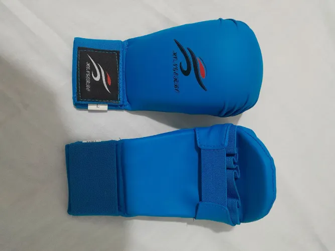 Luva de Karatê 