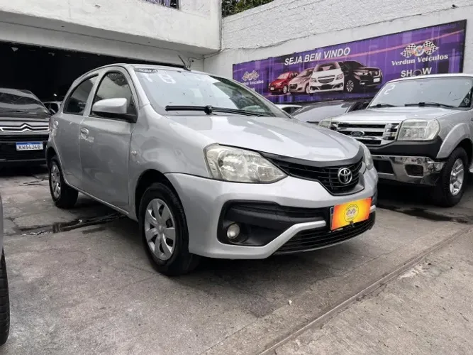 Toyota Etios X 1.3 2018 Automático - Novo demais!