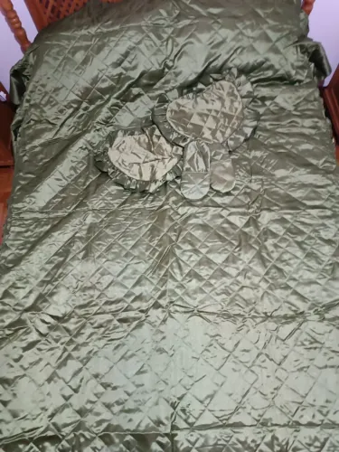 Colcha Casal Padrão Sulamita Cetim Matelassê Verde (Nova/Nunca Usada)