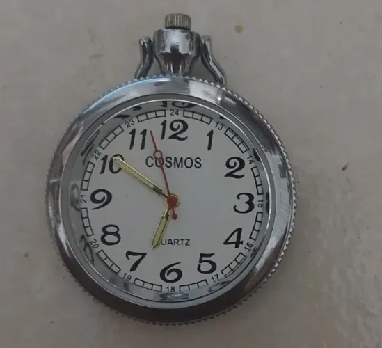 Relogio ponteiro de bolso Cosmos sem vidro, bateria e tampa traseira