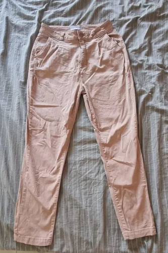 Calça nude linda linda