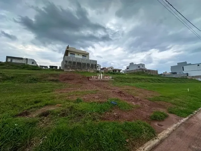 Jardins Porto - Lote com 300 m²- Entrada de R$ 39.000,00