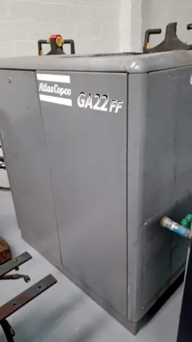 Compressor Atlas copco GA22FF 30HP 211,3 m cubicos hora