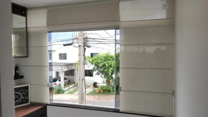 Persiana Romana modelo para varanda jardins mangueiral