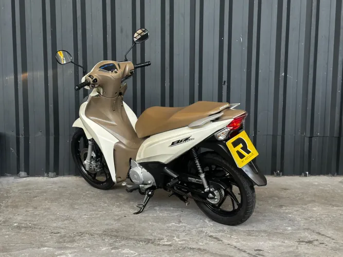 BIZ 125 RT VEÍCULOS só 3 mil km 