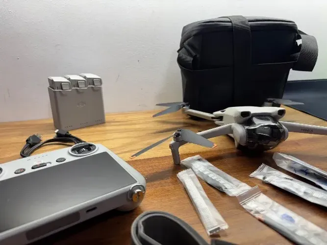 DJI MINI 3 à Venda - capture o mundo de um novo ângulo ?