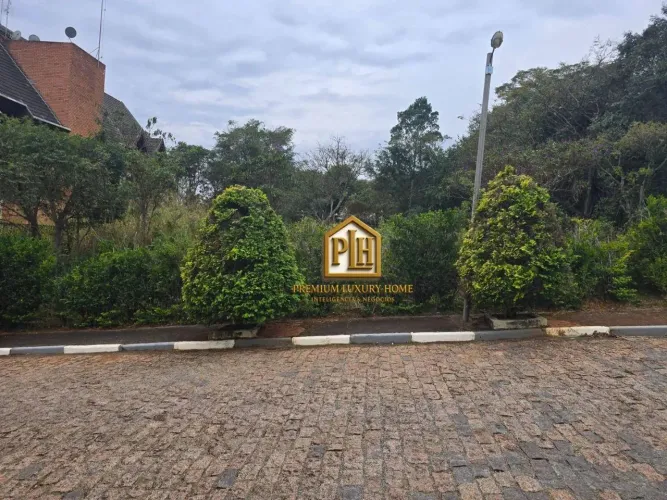 Terreno à Venda no Condomínio Parque Arco Íris  Atibaia/SP