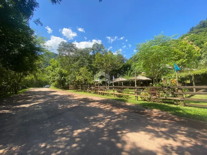 CHÁCARA/POUSADA COM 6,6 HECTARES EM BARRA DO OURO MAQUINÉ RS