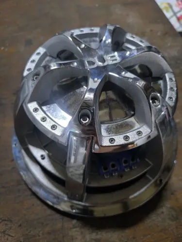 Subwoofer DUB Audiobahn