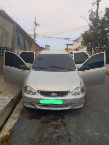 Chevrolet Corsa Sedan Super Milenium 1.0 MPFI 16V 2001