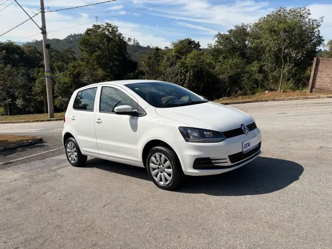 Volkswagen Fox Trendline 1.6 Flex 8V 5P 2017