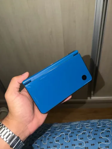 Nintendo DS XL