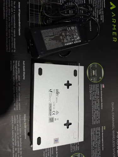 SWITCH 8 UNIFI 