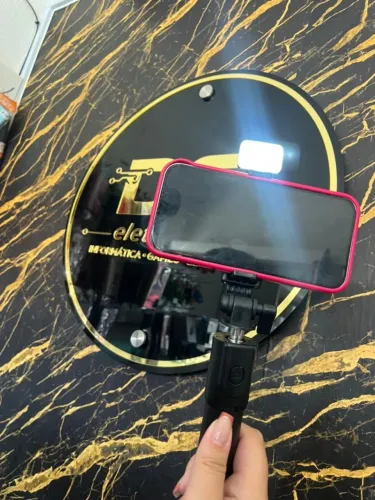 Bastão de selfie regulável