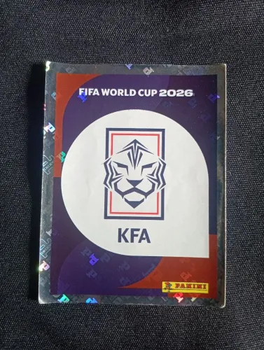 Figurinha brilhante escudo Coreia do Sul FIFA KOR 1
