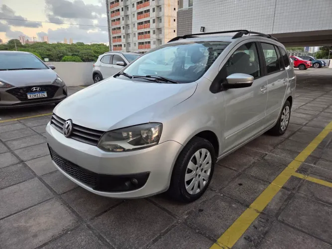 Volkswagen Spacefox 1.6/ 1.6 Trend Total Flex 8V 5P 2012