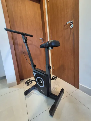 Bicicleta ergometrica - Dream Fitness EX 450 - Bicicleta Ergométrica Vertical, Cor Chumbo,