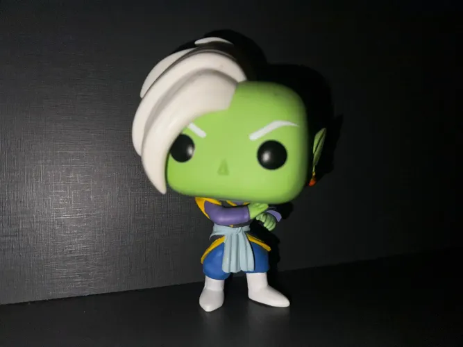 Boneco Funko Pop! Zamasu do Dragonball Super -sem caixa e com pequenas marcas de tinta