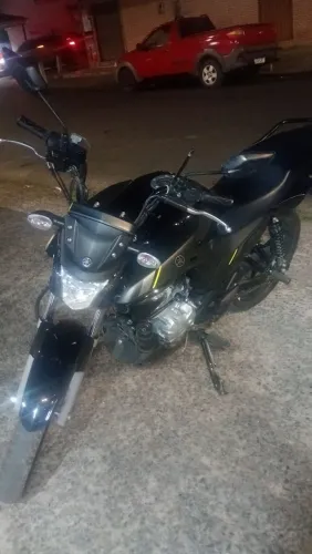 Moto boy particular entregas e muito mais 