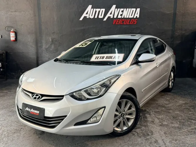 Hyundai Elantra GLS 2.0 16V Flex Aut. 2015