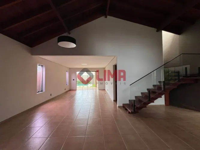 Condomínio para aluguel com 300 m² e 3 quartos em Residencial Villaggio III, Bauru - SP