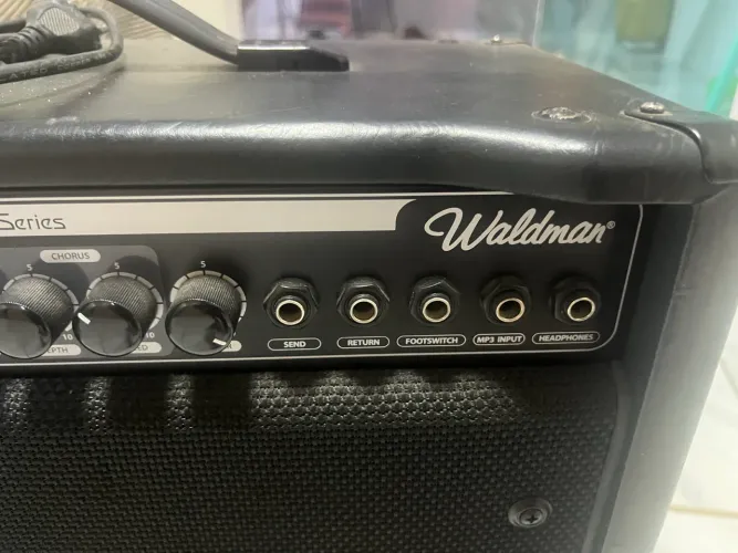 Cubo de guitarra