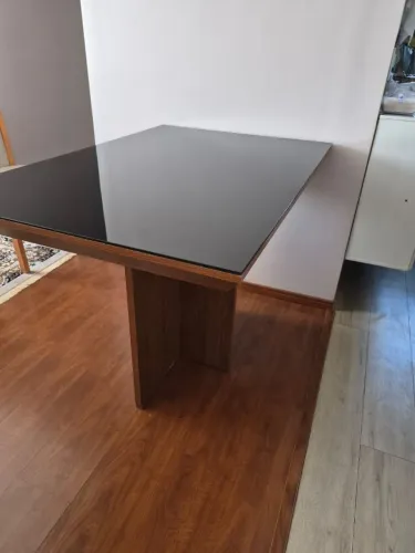 Mesa de jantar (usada)