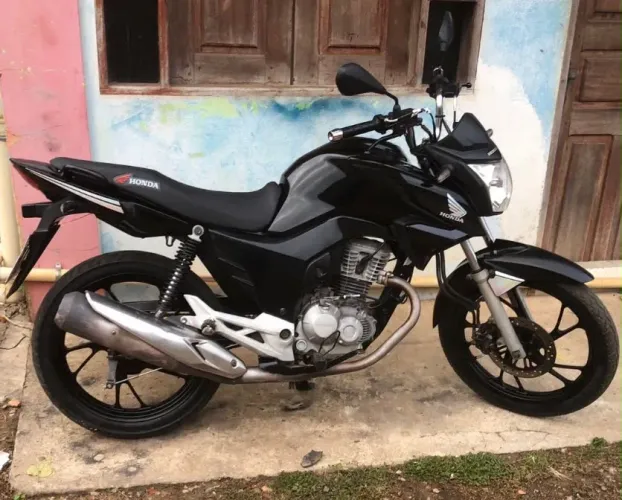 Moto muito boa !