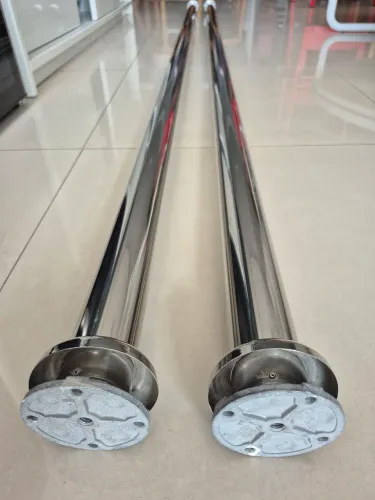 Par de varões de luxo de cortina inox/cromado 2,62m x 5cm