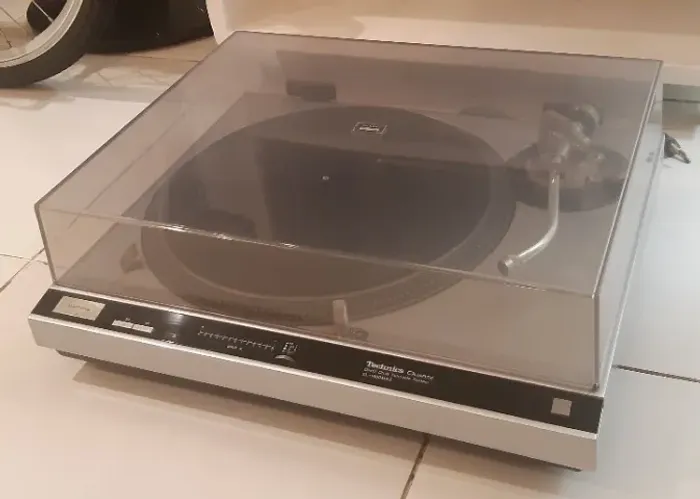 Toca Discos Technics SL-1800 MK2 Rotação Alterada