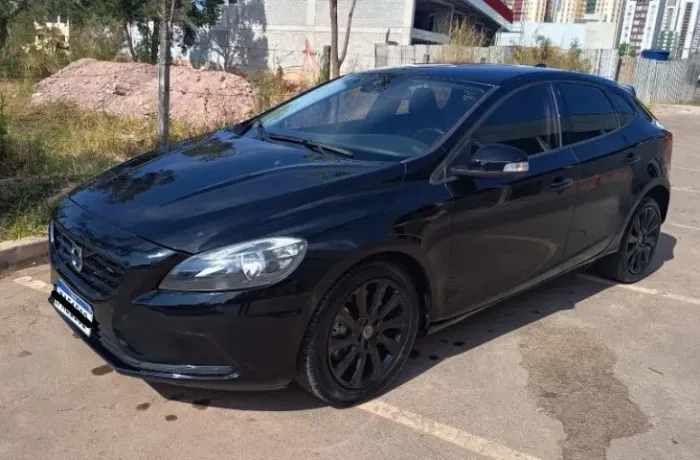 Volvo V40 T-4 2.0 Aut./mec. 2015