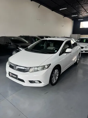 Honda Civic Sedan LXR 2.0 Flexone 16V Aut. 4P 2014