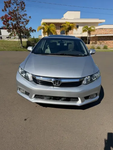 Honda Civic Sedan EXR 2.0 Flexone 16V Aut. 4P 2014