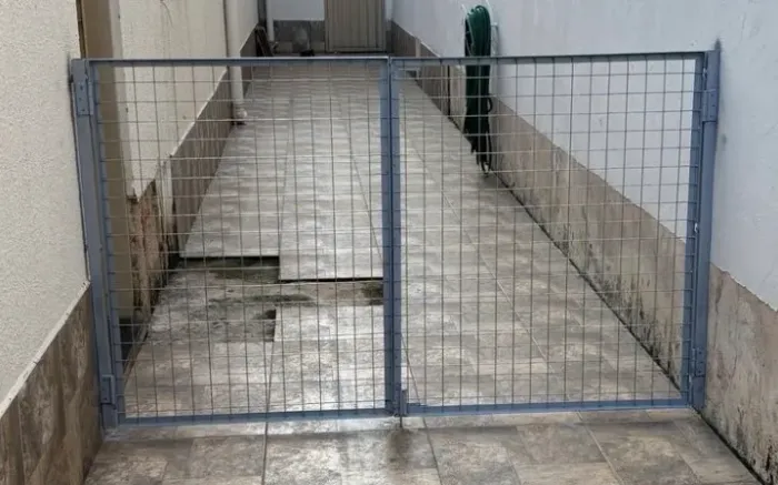 Portão de Segurança para Corredor - Crianças e Pets