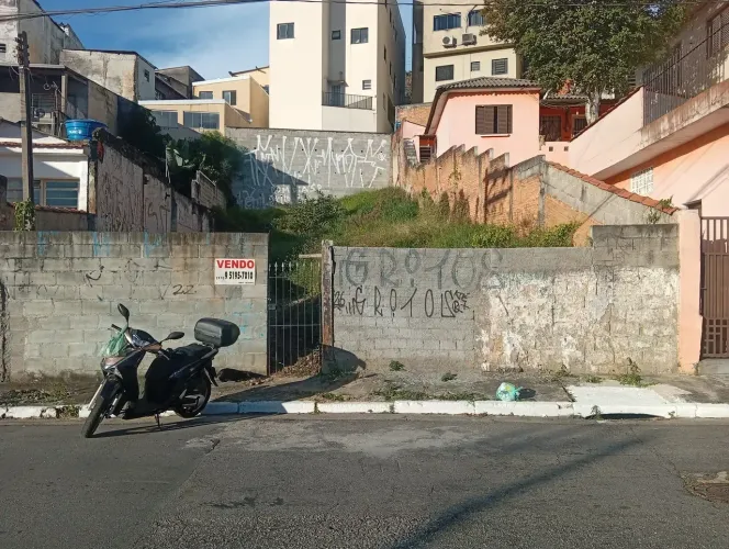 Terreno em ótima localização do bairro São Domingos