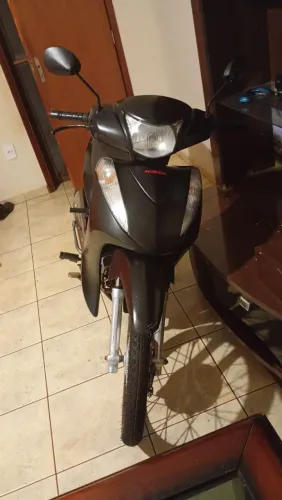 Vende-se biz ano 2015
