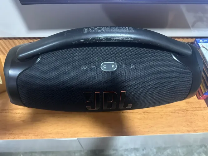 JBL NOVA 1 MÊS DE USO