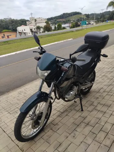 HONDA NX-4 FALCON 