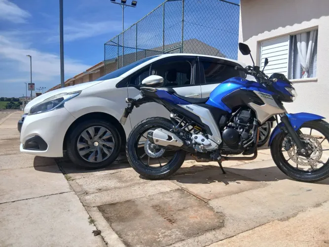 Moto fazer 250