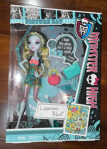 Boneca Monster High Lagoona Blue Picture Day Original - Lacrada / Nova